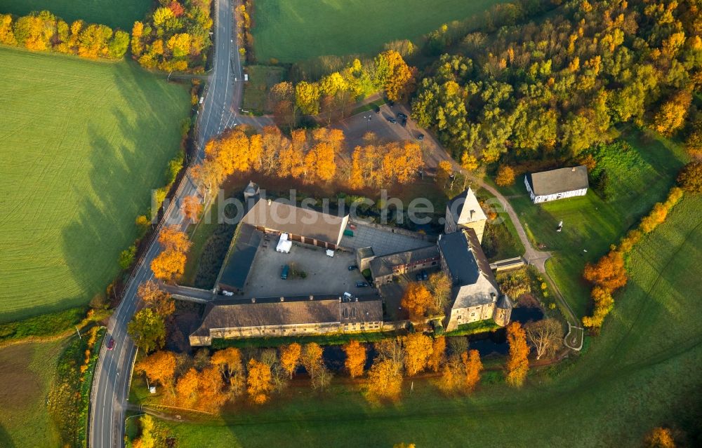 Hattingen von oben - Haus Kemnade mit dem Herrenhaus im Stadtteil Blankenstein an der Ruhr in Hattingen im Bundesland Nordrhein-Westfalen