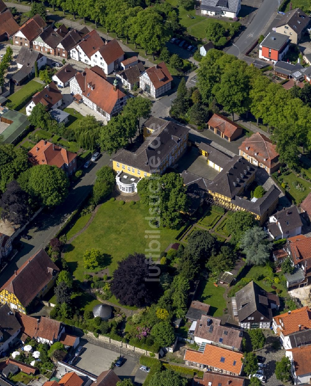 Rietberg aus der Vogelperspektive: Haus Münte in Rietberg im Bundesland Nordrhein-Westfalen