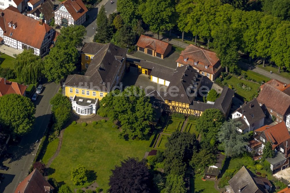 Rietberg aus der Vogelperspektive: Haus Münte in Rietberg im Bundesland Nordrhein-Westfalen