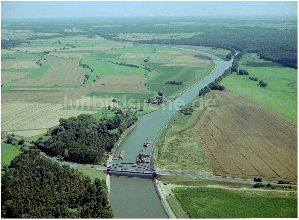 Burg von oben - Havelkanal bei Burg