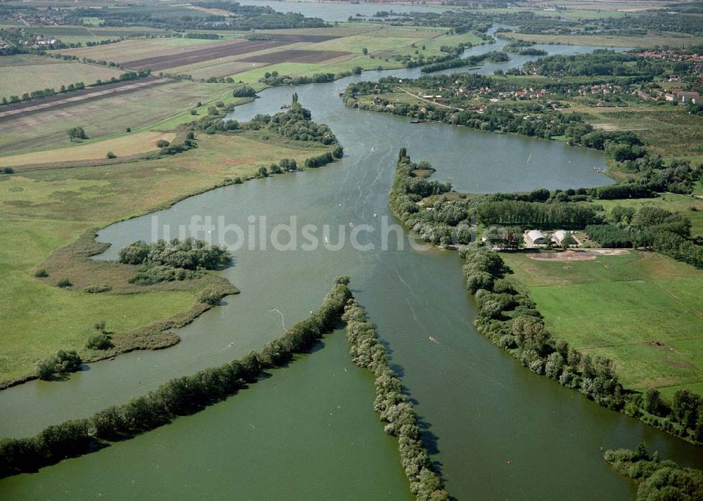 Ketzin - Brandenburg aus der Vogelperspektive: Havelverlauf bei Ketzin / Brandenburg.