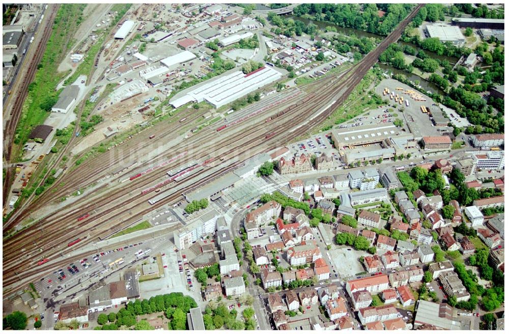 Heilbronn von oben - 27.05.04 Heilbronn Hauptbahnhof am Stadtzentrum Heilbronn