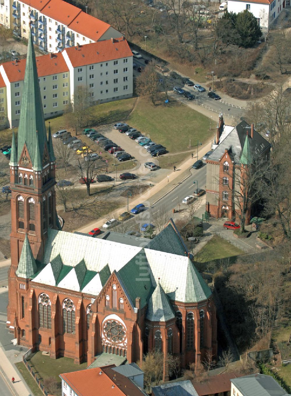 Luftaufnahme Frankfurt (Oder) - Heilig-Kreuz-Kirche Frankfurt (Oder)