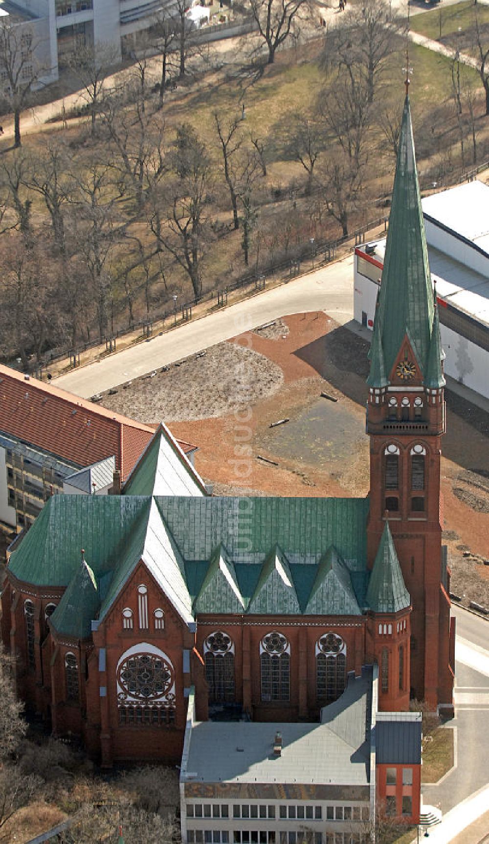 Frankfurt (Oder) aus der Vogelperspektive: Heilig-Kreuz-Kirche Frankfurt (Oder)