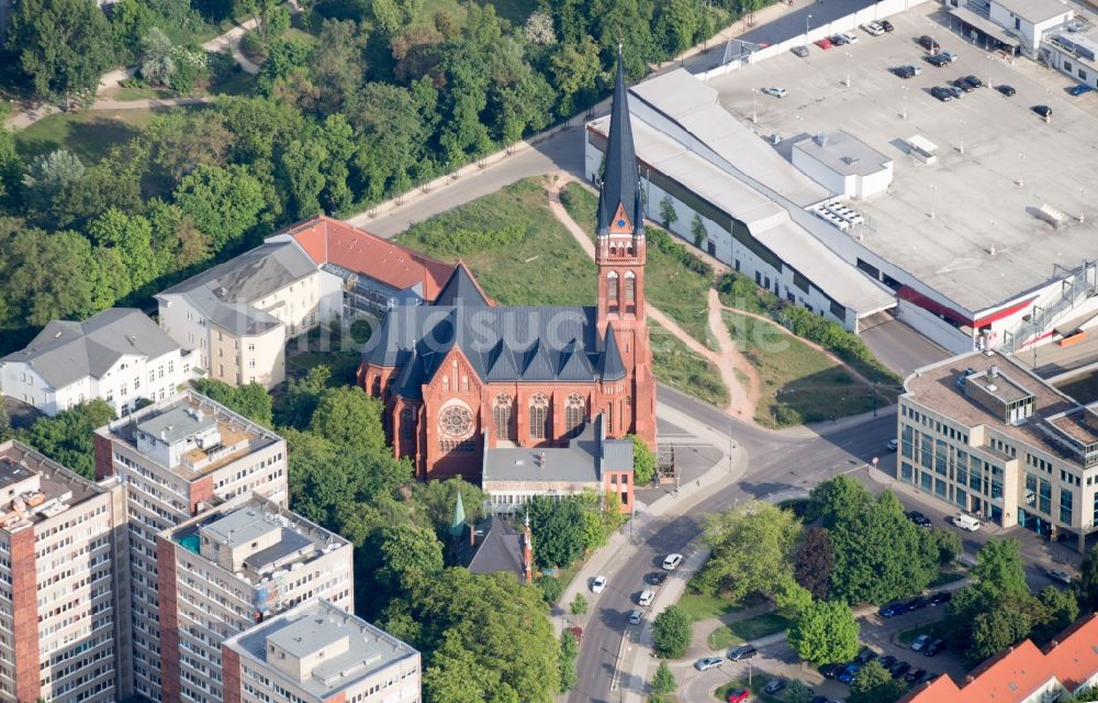 Frankfurt (Oder) aus der Vogelperspektive: Heilig-Kreuz-Kirche Frankfurt (Oder)