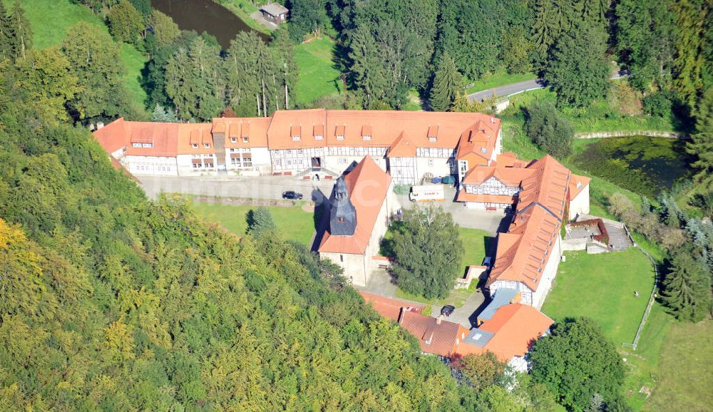 Rodeberg-Struth aus der Vogelperspektive: Heimstätte Kloster Zella in Thüringen