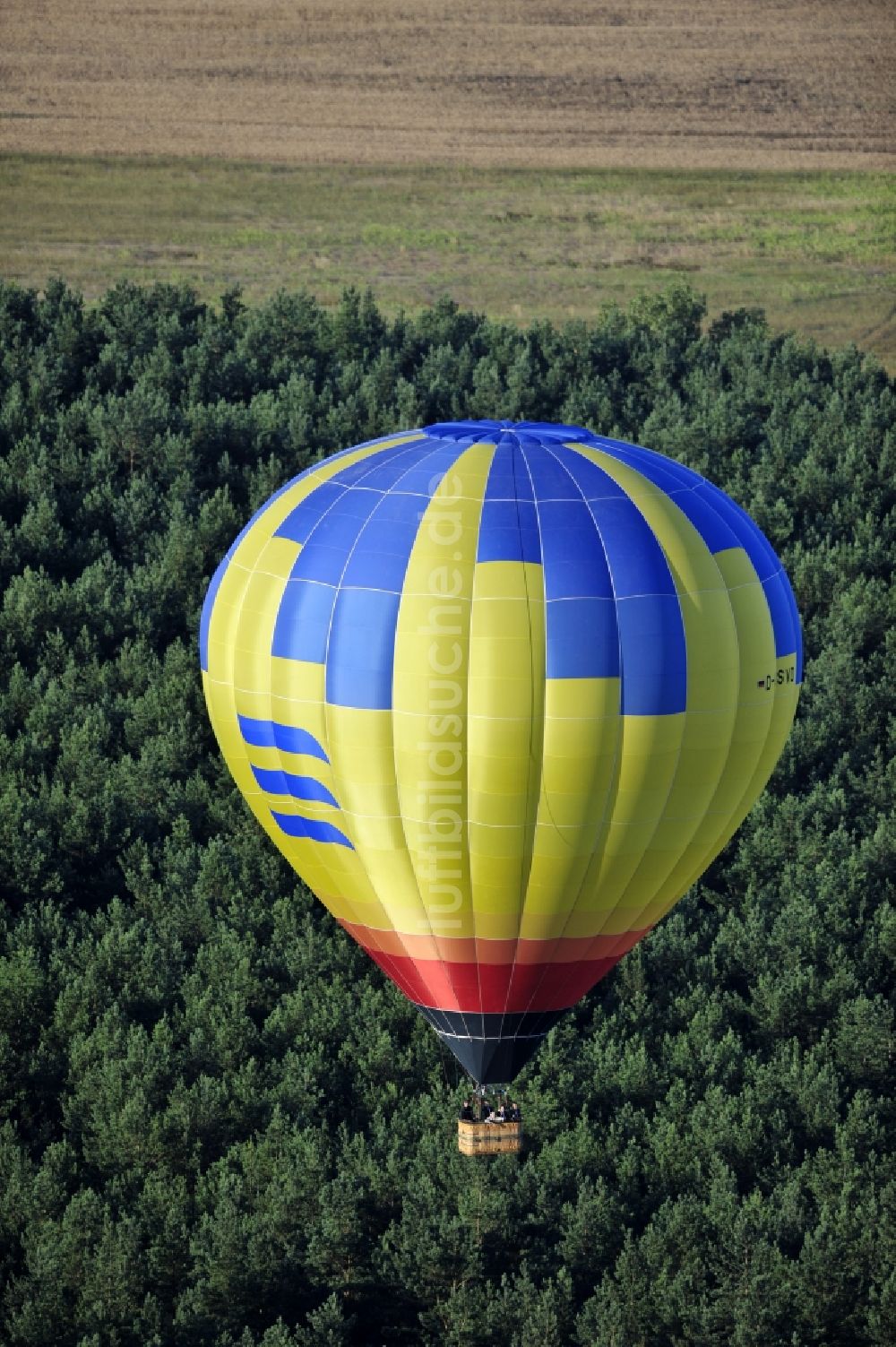 Treuenbrietzen von oben - Heißluftballonfahrer bei Treuenbrietzen im Bundesland Brandenburg