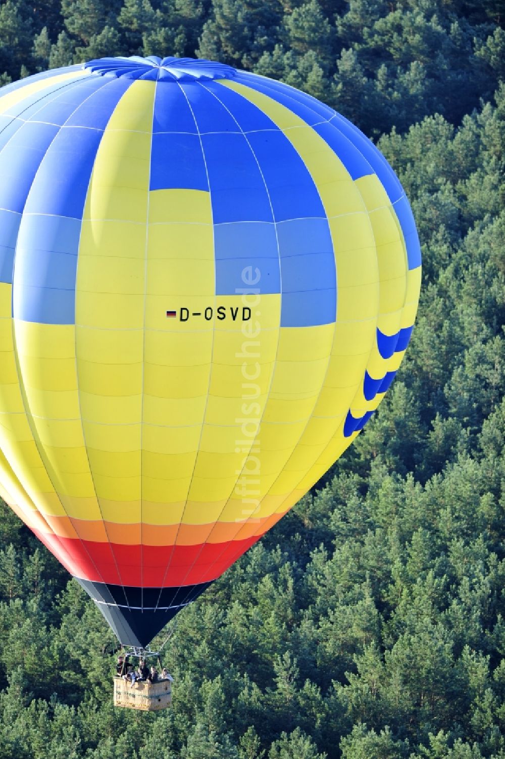 Luftbild Treuenbrietzen - Heißluftballonfahrer bei Treuenbrietzen im Bundesland Brandenburg