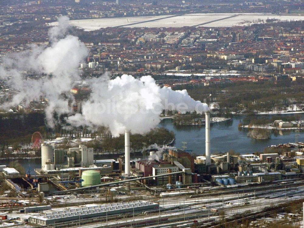 Berlin-Rummelsburg aus der Vogelperspektive: Heizkraftwerk Klingenberg in Rummelsburg