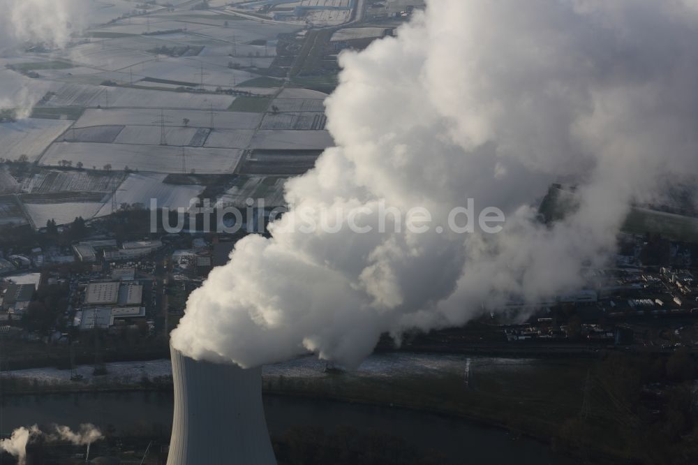 Luftaufnahme Heilbronn - Heizkraftwerk-Schornsteine in Heilbronn im Bundesland Baden-Württemberg