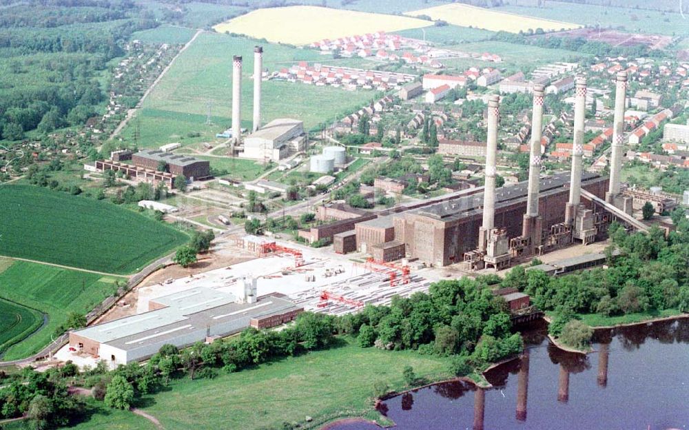 Vockerode aus der Vogelperspektive: Heizkraftwerk Vockerode.