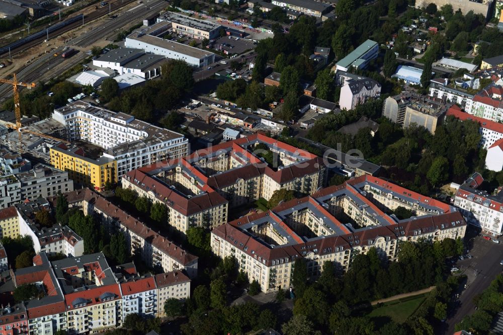 Luftaufnahme Berlin OT Friedrichshain - Helenenhof im Ortsteil Friedrichshain in Berlin