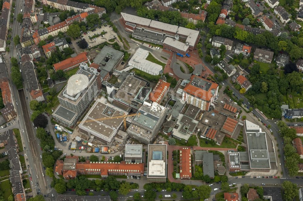 Bochum von oben - HELIOS Sankt Josefs-Hospital im Ortsteil Linden in Bochum im Bundesland Nordrhein-Westfalen NRW