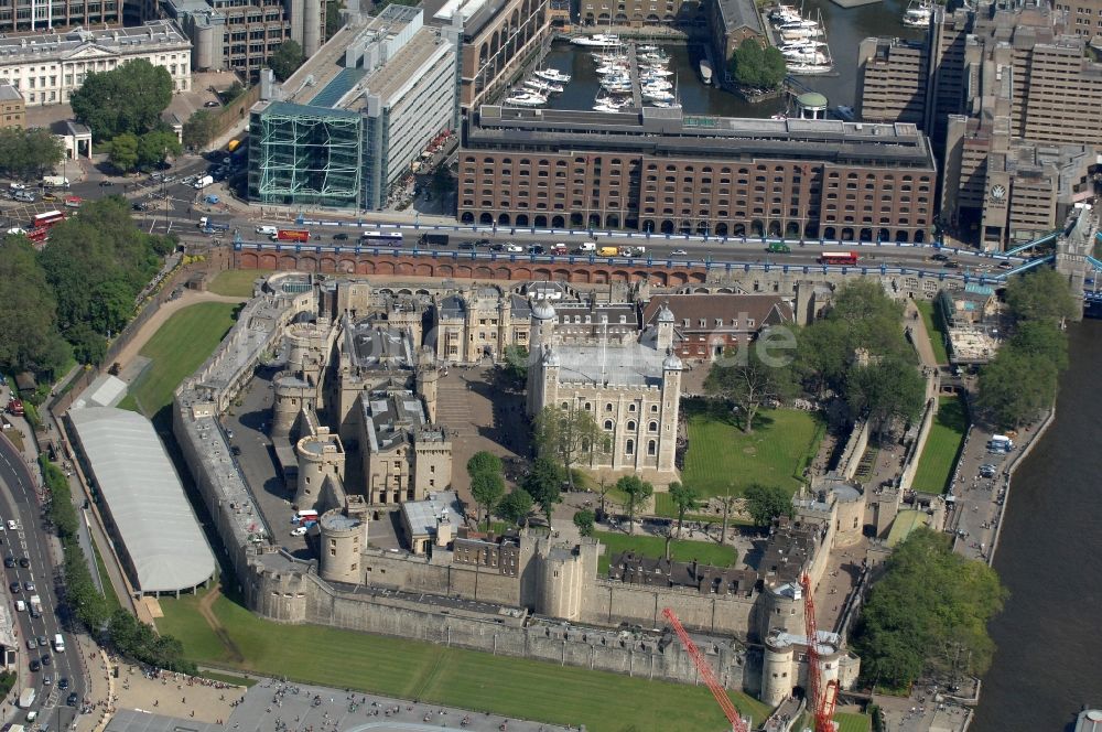 Luftaufnahme London - Her Majesty's Royal Palace and Fortress, bekannt als Tower of London