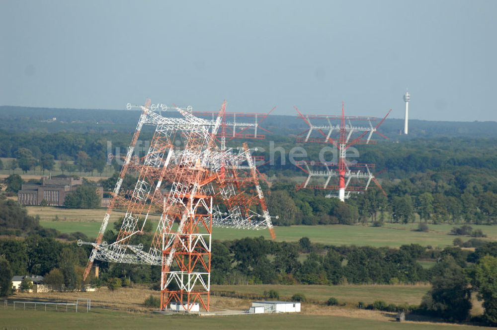 Luftbild NAUEN - Herbstlicher Blick auf das Areal der Kurzwellen- Rundfunksendestelle Nauen