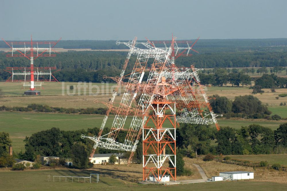 Luftaufnahme NAUEN - Herbstlicher Blick auf das Areal der Kurzwellen- Rundfunksendestelle Nauen