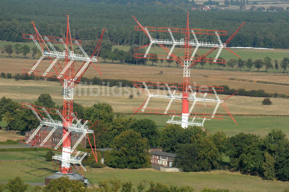 Luftaufnahme NAUEN - Herbstlicher Blick auf das Areal der Kurzwellen- Rundfunksendestelle Nauen