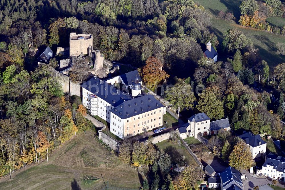 Frauenstein aus der Vogelperspektive: Herbstluftbild Burg Frauenstein in Frauenstein im Bundesland Sachsen, Deutschland