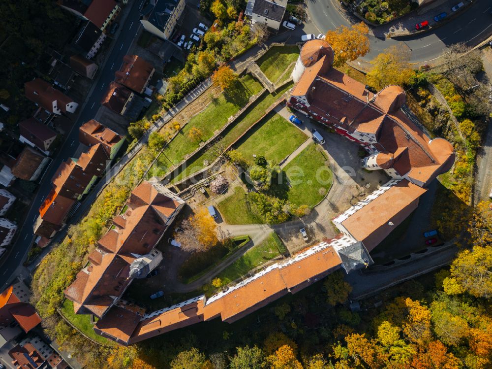 Luftbild Nossen - Herbstluftbild Burganlage des Schloss Nossen in Nossen im Bundesland Sachsen, Deutschland