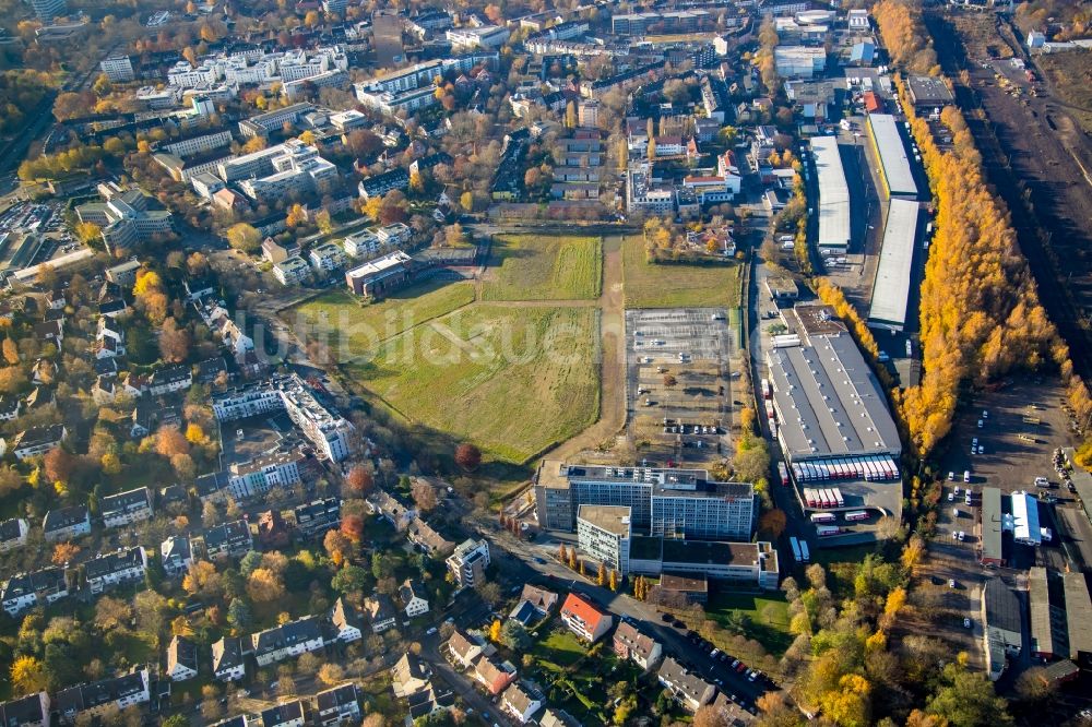 Dortmund von oben - Herbstluftbild Entwicklungsgebiet der Industriebrache Deggingstraße am Sitz der DSW21 Dortmunder Stadtwerke AG im Ortsteil Innenstadt-Ost in Dortmund im Bundesland Nordrhein-Westfalen