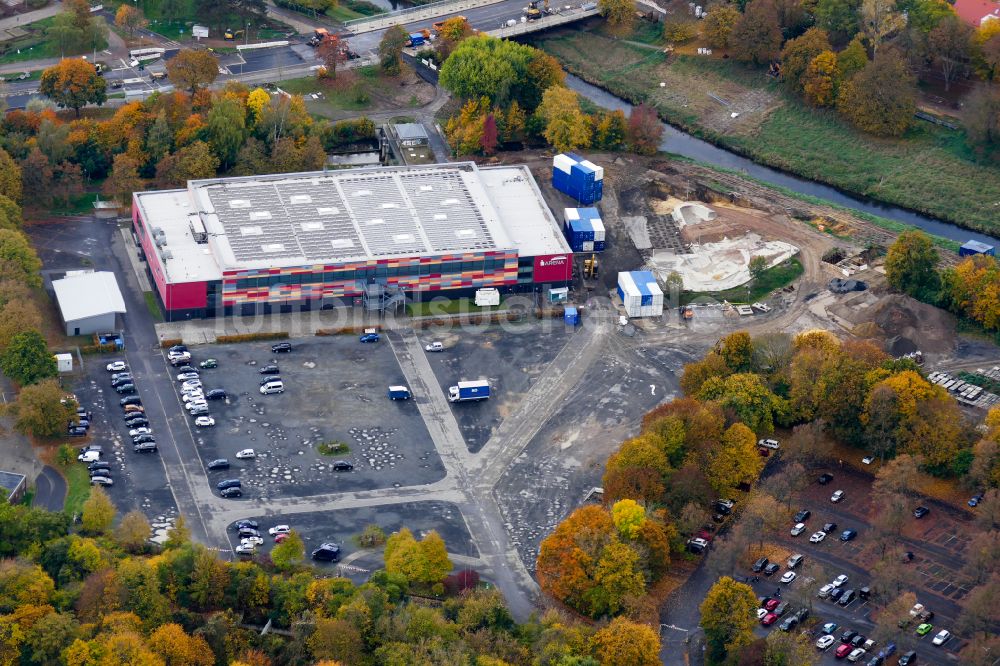 Luftbild Göttingen - Herbstluftbild Gebäude der Sporthalle Sparkassen-Arena in Göttingen im Bundesland Niedersachsen, Deutschland