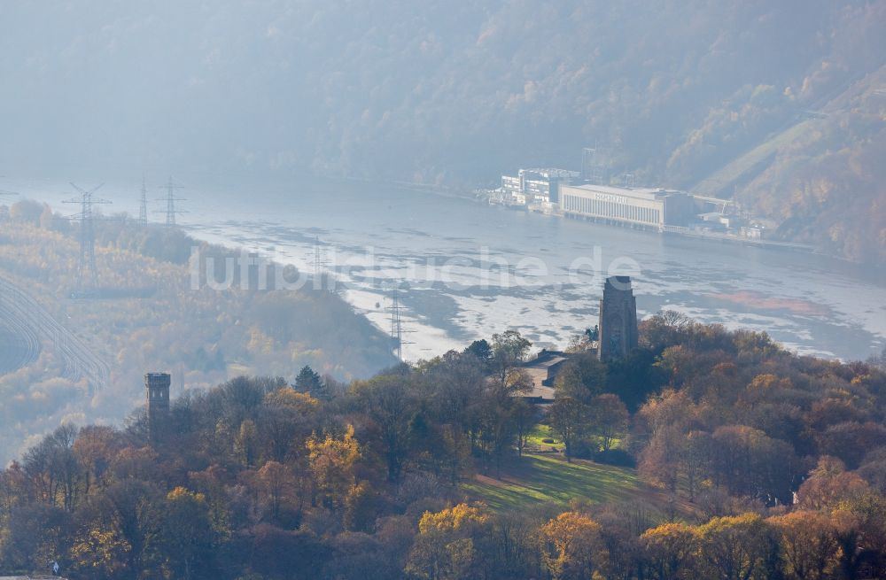 Luftaufnahme Dortmund - Herbstluftbild Geschichts- Denkmal Kaiser-Wilhelm-Denkmal im Ortsteil Hörde in Dortmund im Bundesland Nordrhein-Westfalen