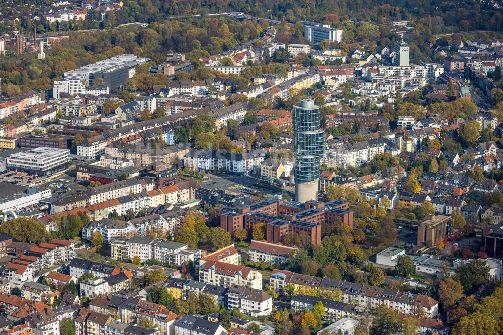 Bochum von oben - Herbstluftbild Hochhaus Exenterhouse Exenterhaus Bochum an der Universitätsstraße in Bochum, Nordrhein-Westfalen, Deutschland