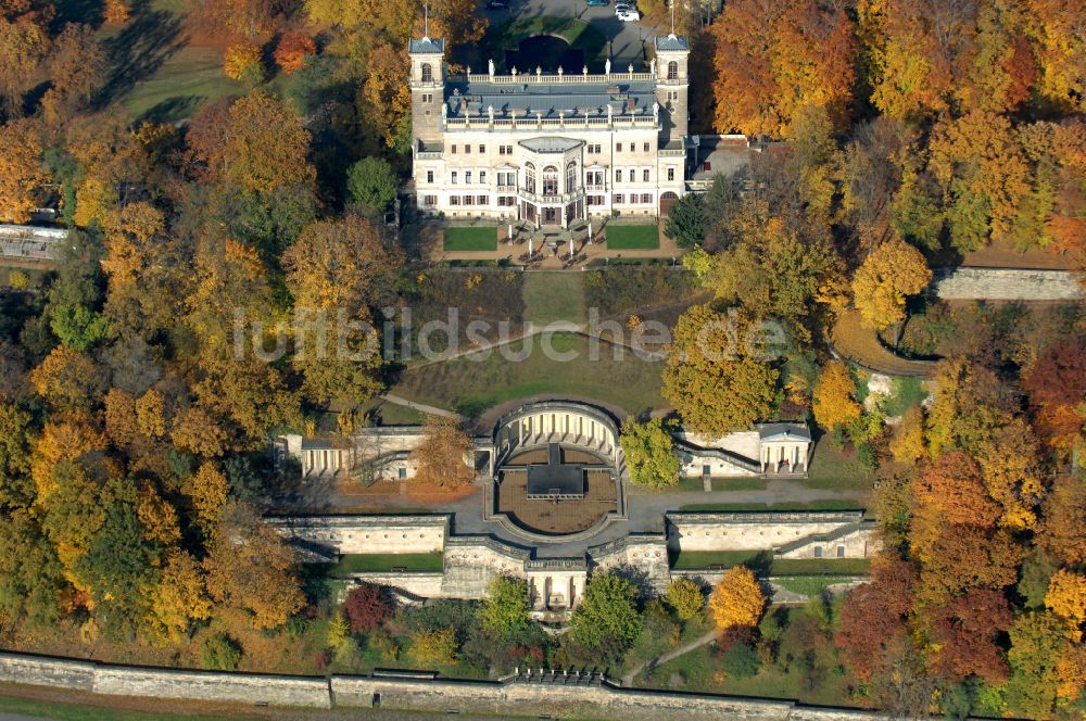 Dresden von oben - Herbstluftbild Palais des Schloss Albrechtsberg in Dresden im Bundesland Sachsen, Deutschland