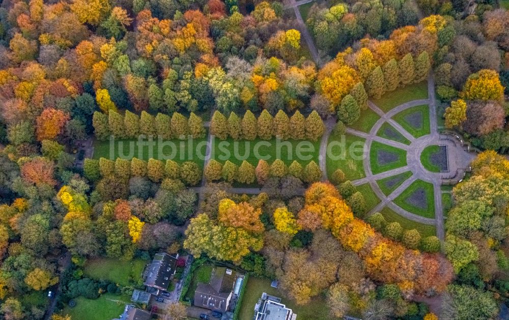 Gelsenkirchen aus der Vogelperspektive: Herbstluftbild Parkanlage im Ortsteil Buer in Gelsenkirchen im Bundesland Nordrhein-Westfalen, Deutschland