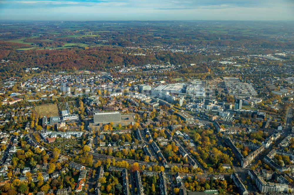 Düsseldorf von oben - Herbstluftbild Stadtansicht des Innenstadtbereiches in Düsseldorf im Bundesland Nordrhein-Westfalen, Deutschland