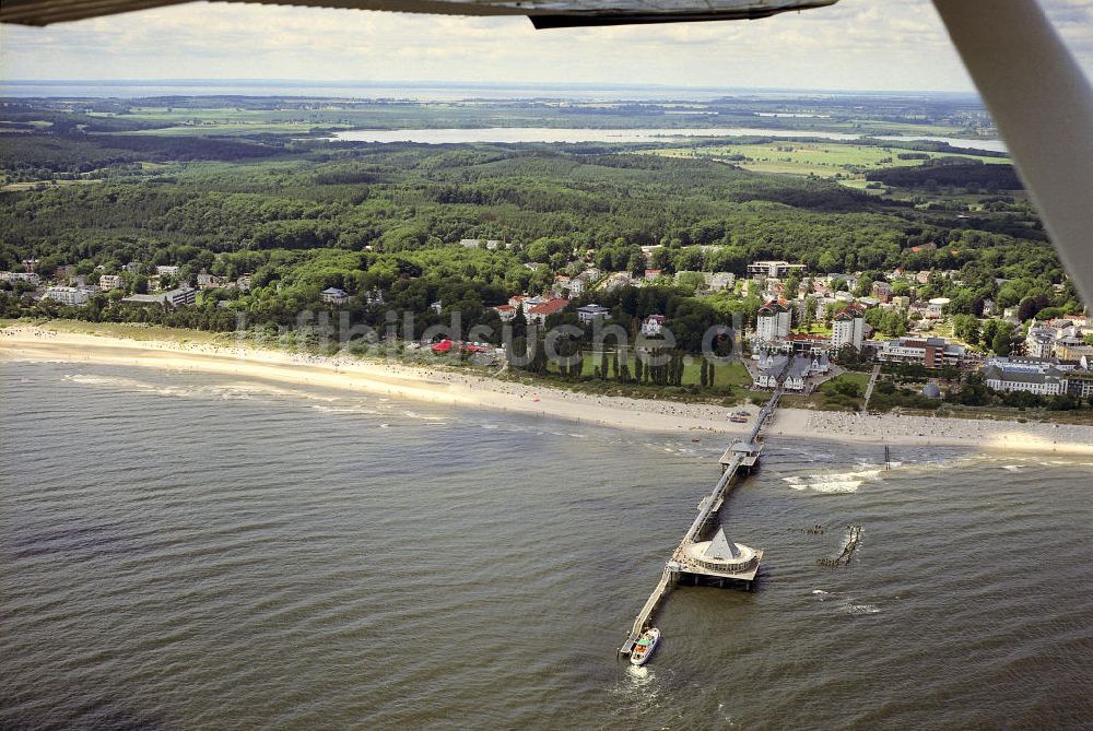 Luftbild Heringsdorf - Heringsdorfer Strand mit der neuen Seebrücke in der Ostsee