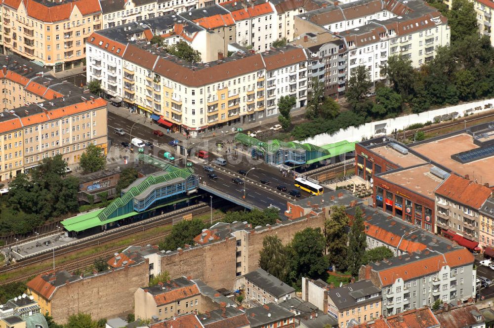 Berlin aus der Vogelperspektive: Hermannbrücke in Neukölln