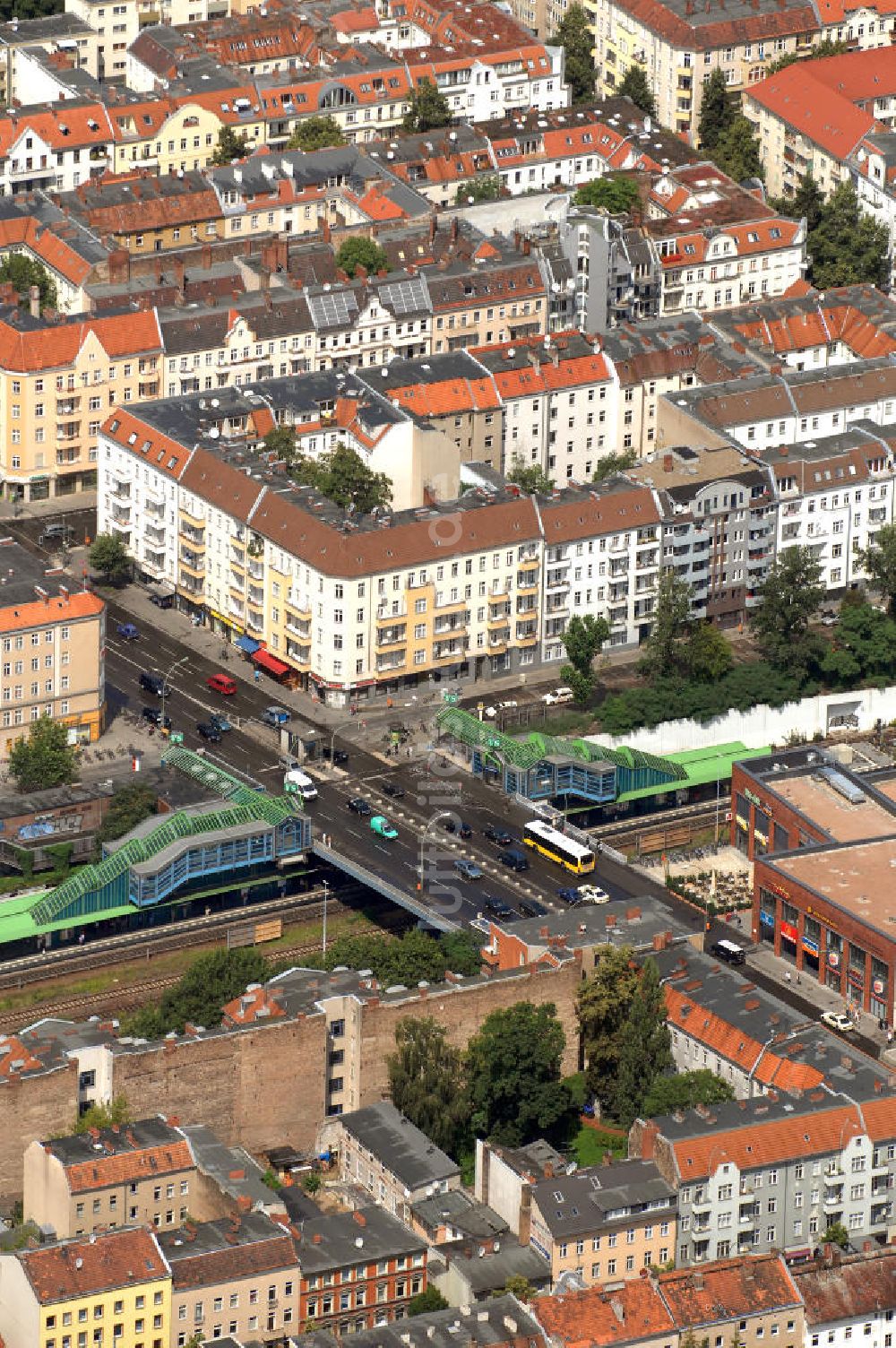 Berlin von oben - Hermannbrücke in Neukölln