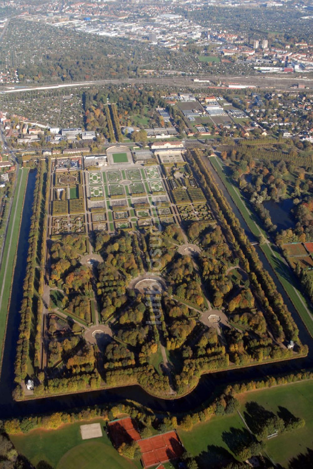 Luftbild Hannover - Herrenhäuser Gärten in Hannover