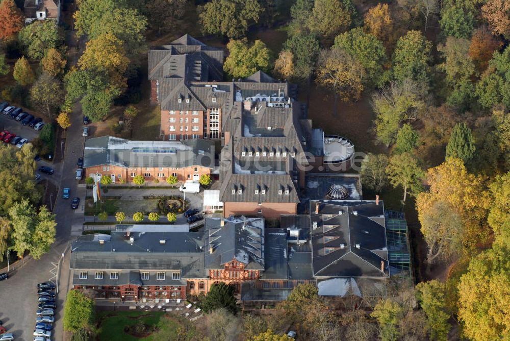 Luftaufnahme Magdeburg - Herrenkrug Parkhotel an der Elbe in Magdeburg