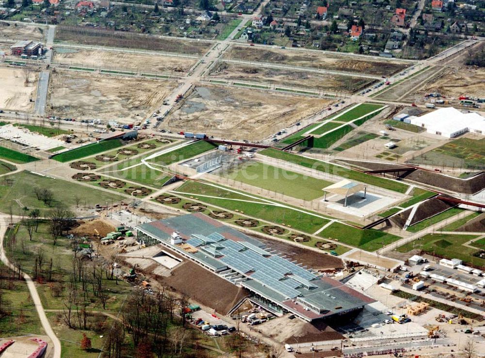 Luftaufnahme Potsdam / BRB - Herrichtung des BUGA - Geländes auf dem ehem. russ. Kasernengelände am Bornstadter Feld in Potsdam.