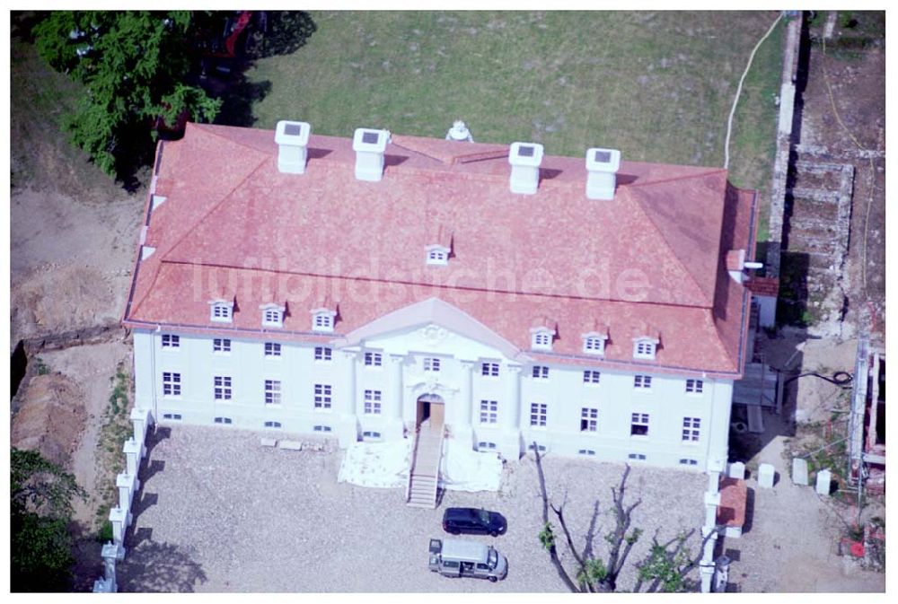 Luftaufnahme Meseburg / BRB - Herrichtung Schloß Meseburg zum Gästehaus der Bundesregierung