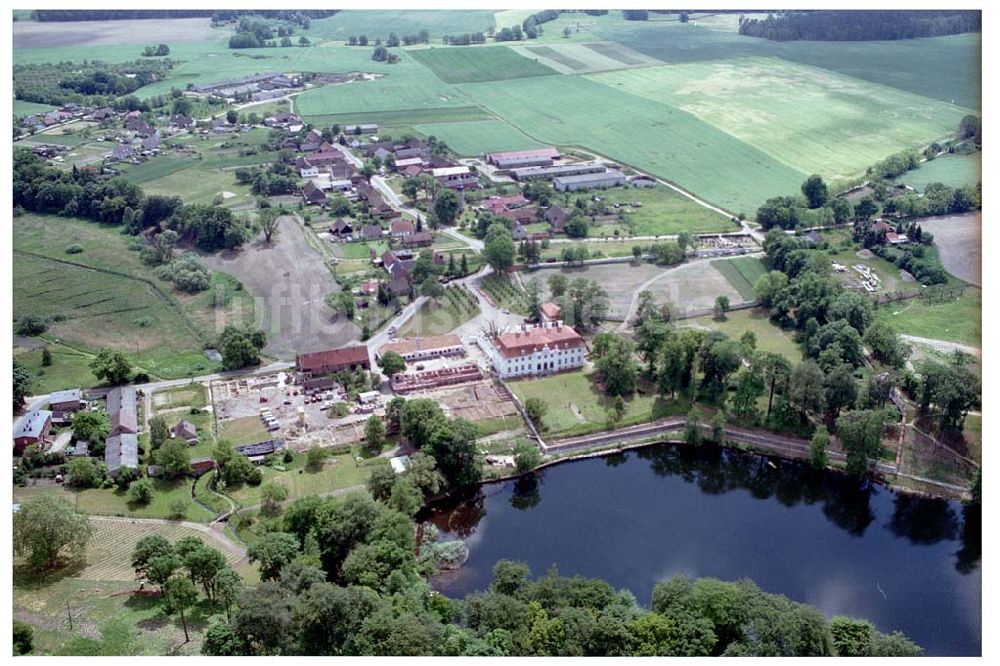 Meseberg / BRB aus der Vogelperspektive: Herrichtung Schloß Meseburg zum Gästehaus der Bundesregierung