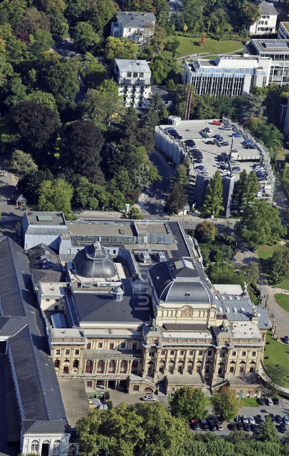 Wiesbaden von oben - Hessisches Staatstheater Wiesbaden