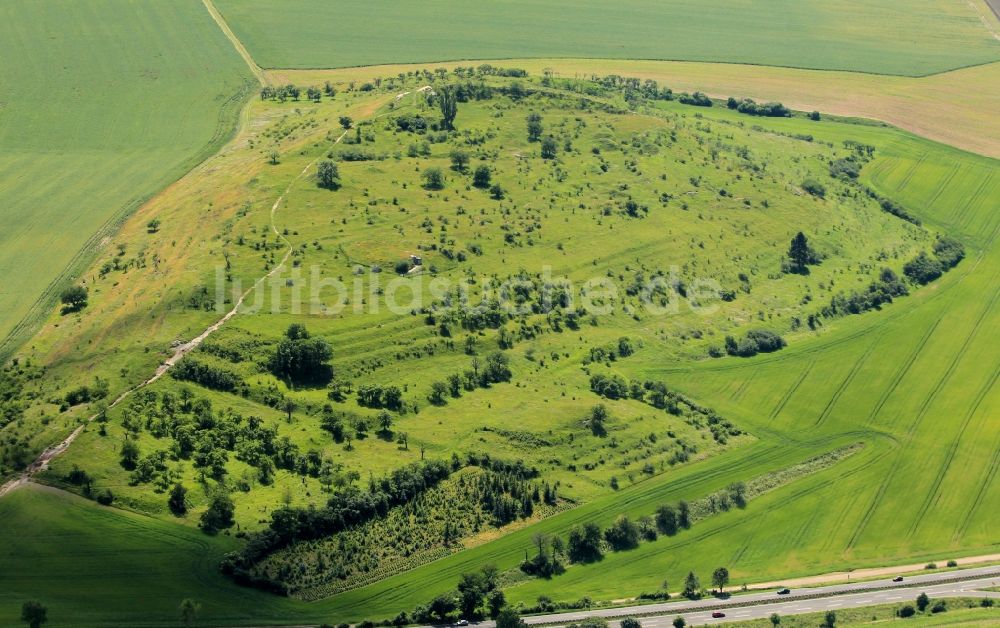 Luftaufnahme Erfurt - Höhenzug Schwellenburg bei Erfurt-Kühnhausen im Bundesland Thüringen