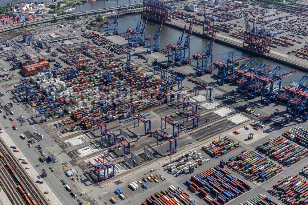 Hamburg aus der Vogelperspektive: HHLA Logistics Container Terminal Burchardkai am Hamburger Hafen in Hamburg