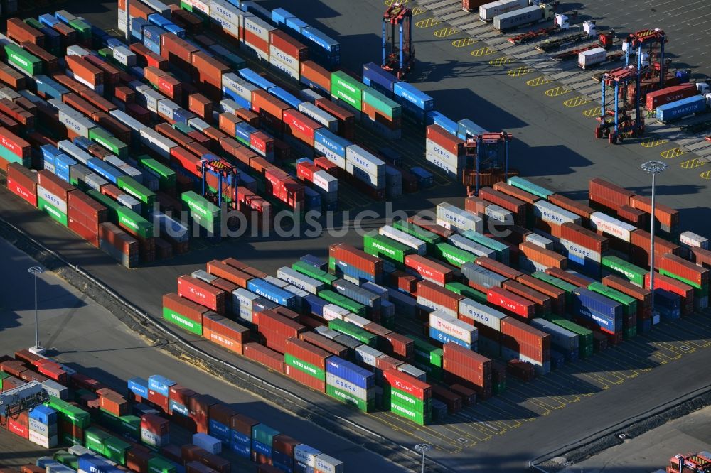 Hamburg aus der Vogelperspektive: HHLA Logistics Container Terminal Tollerort am Hamburger Hafen / Waltershofer Hafen in Hamburg