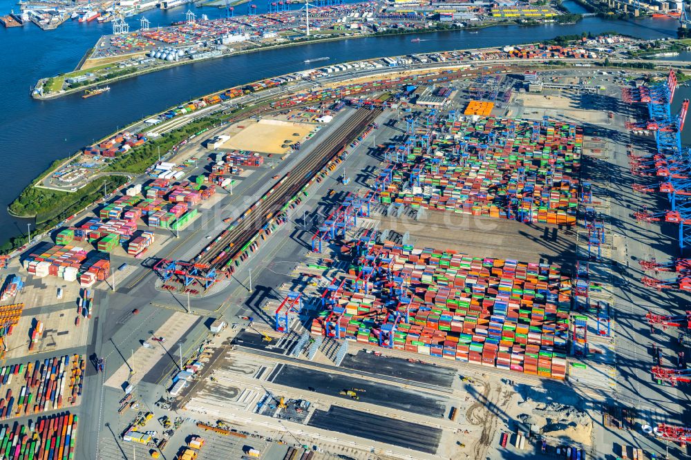 Hamburg von oben - HHLA Logistics Container Terminal am Waltershofer Hafen in Hamburg