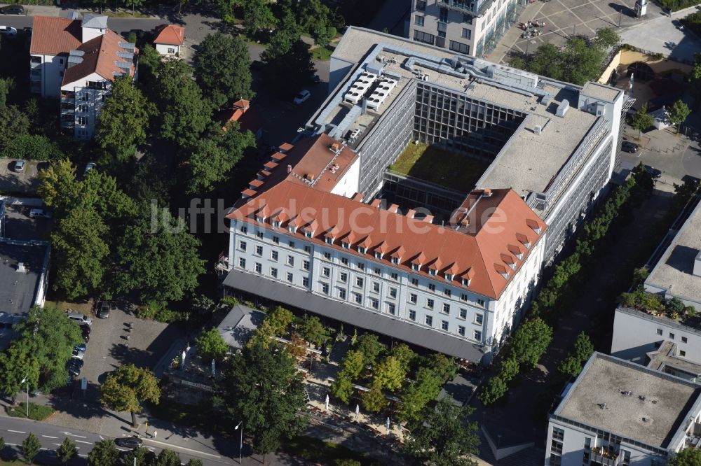 Dresden von oben - Historische Bierbrauerei Waldschlößchen- Brauerei im Stadtteil Radeberger Vorstadt in Dresden im Bundesland Sachsen