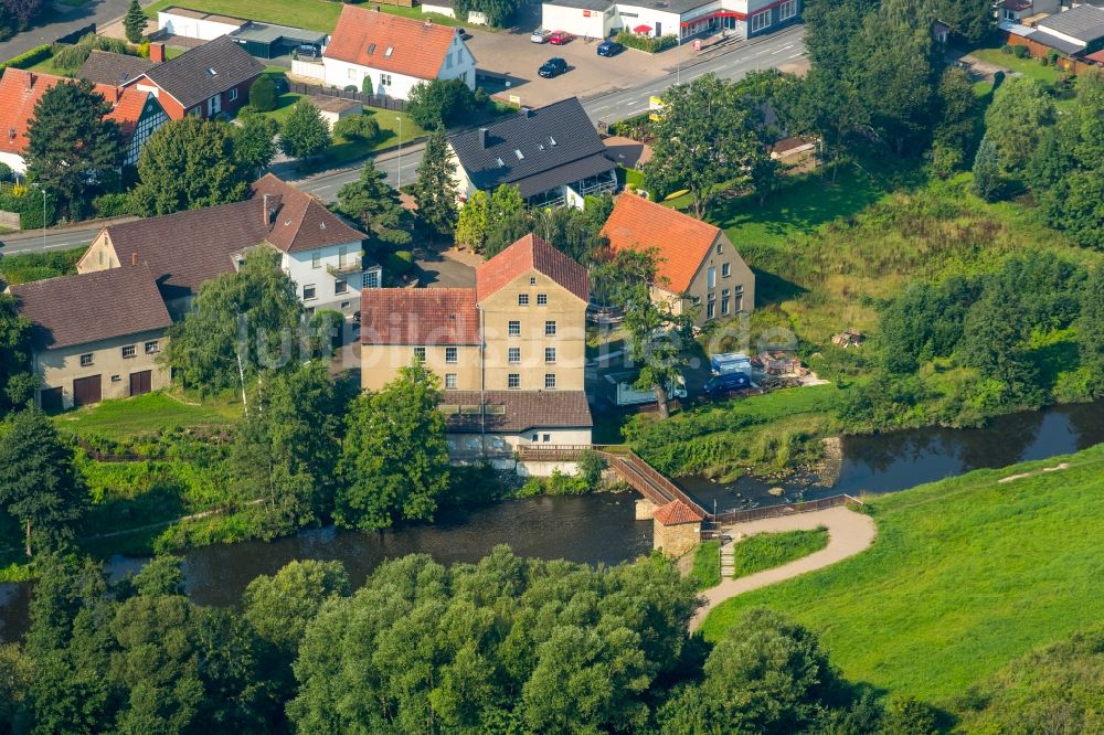 Luftbild Kirchlengern - Historische Brausemühle am Ufer des Flusses Else in Kirchlengern im Bundesland Nordrhein-Westfalen