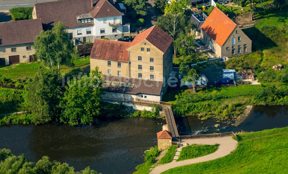 Luftaufnahme Kirchlengern - Historische Brausemühle am Ufer des Flusses Else in Kirchlengern im Bundesland Nordrhein-Westfalen