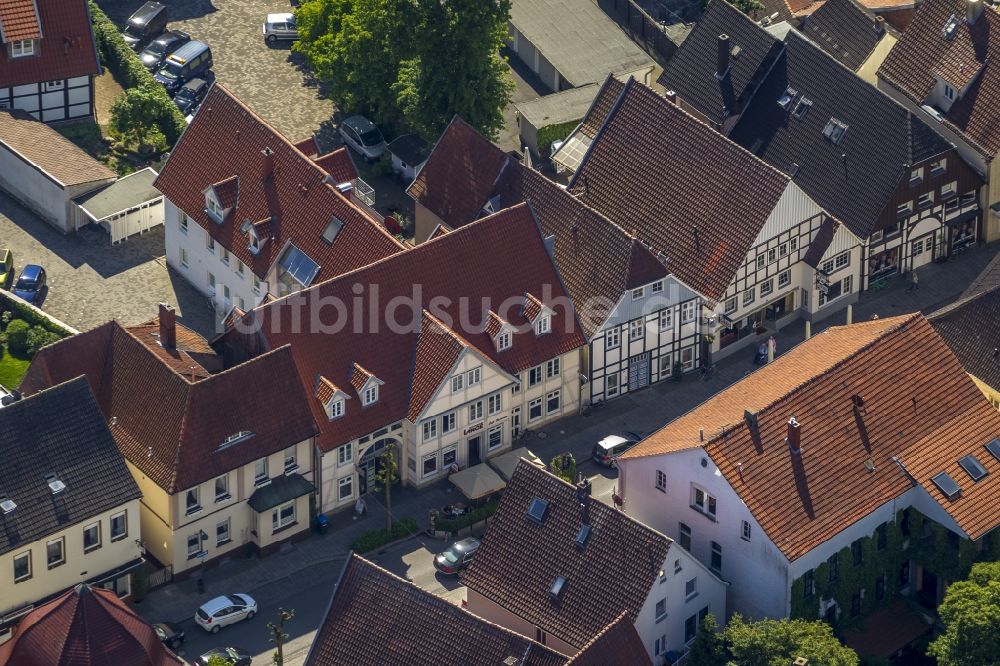 Rietberg von oben - Historische Fachwerkhaus - Innenstadt in Rietberg im Bundesland Nordrhein-Westfalen