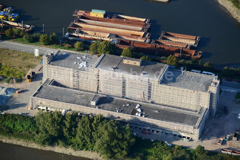 Hamburg von oben - Historische Gebäude Peutestraße in Hamburg-Mitte / Veddel