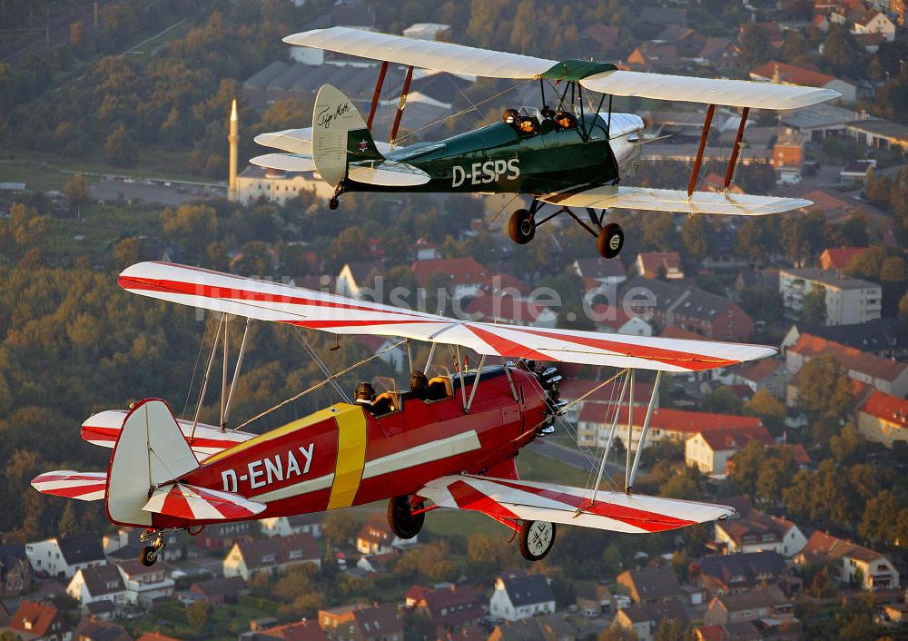 Hamm aus der Vogelperspektive: Historische Oldtimer über Hamm