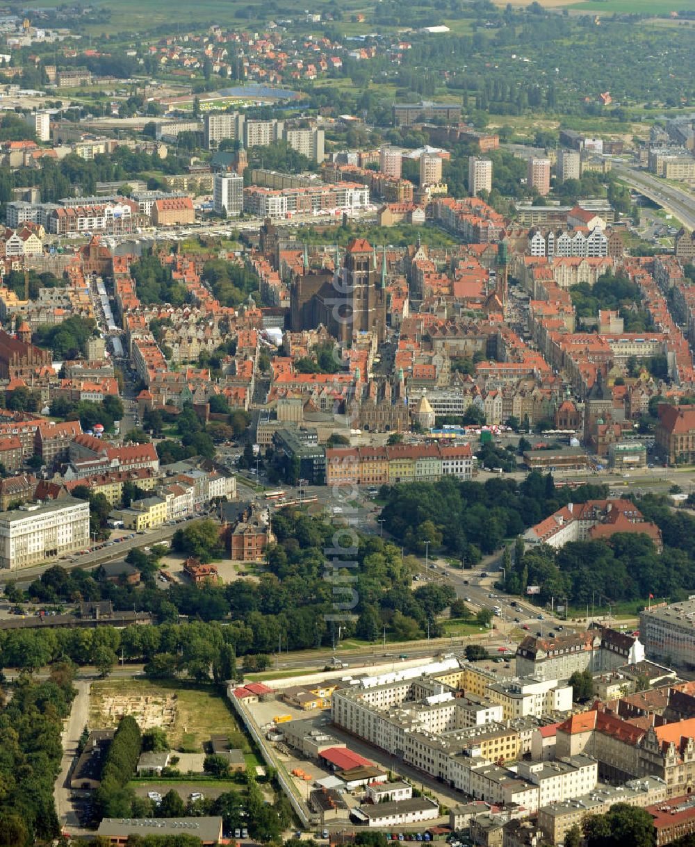 Danzig / Gdansk aus der Vogelperspektive: Historischer Stadtteil Rechtstadt in Danzig, Polen